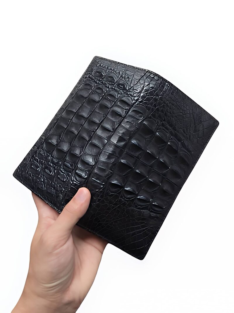 Porte-cartes allongé en cuir de crocodile véritable - Écrin artisanal pour homme raffiné - Noir